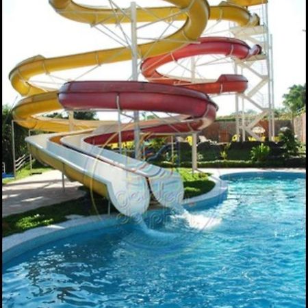 Golden Dolphin Grand Hotel Suite Particular Caldas Novas Exterior foto